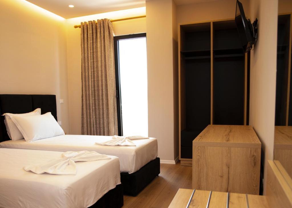 Hotel Continental Durrës Zewnętrze zdjęcie