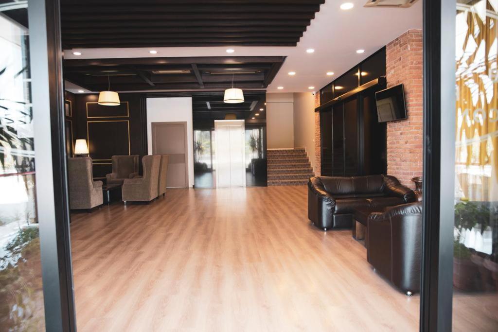 Hotel Continental Durrës Zewnętrze zdjęcie